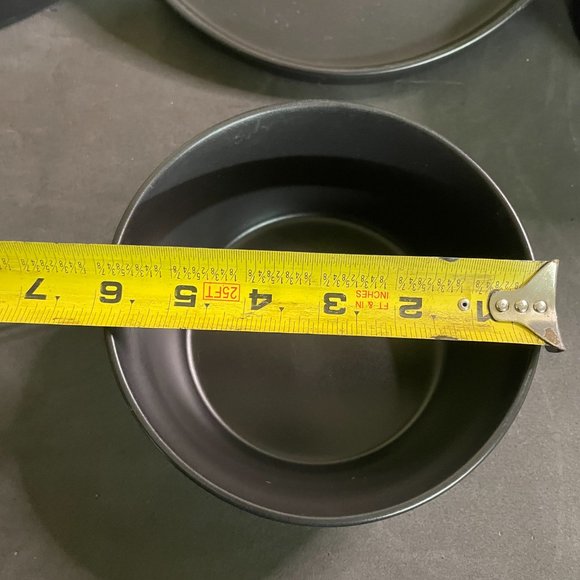 Stone + Lain Cecile Stoneware 12-Piece Round Dinnerware Set, Black EUC - Picture 4 of 6